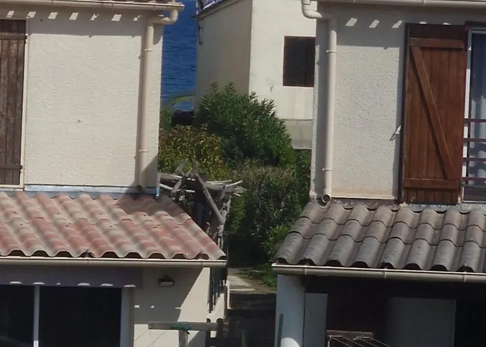 Aldeamento Turístico Frati *